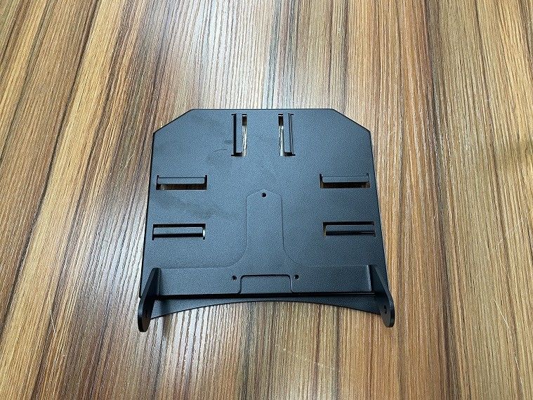 Đồng SS Bảng kim loại chế tạo tùy chỉnh Bụi đen phủ bột giá đỡ Drummy Cover Mounting Bracket